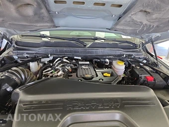 2026 Ram 2500 Laramie Crew Cab Medium Bed - miniatura 12