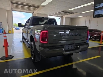 2026 Ram 2500 Laramie Crew Cab Medium Bed - miniatura 6