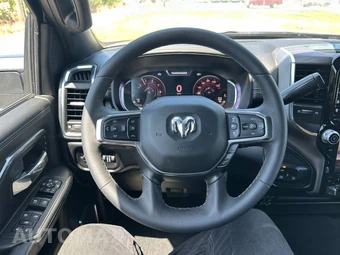 2026 Ram 2500 Laramie Crew Cab Medium Bed - miniatura 26