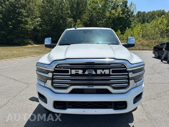 2026 Ram 2500 Laramie Crew Cab Medium Bed - miniatura 3