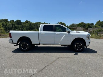 2026 Ram 2500 Laramie Crew Cab Medium Bed - miniatura 5