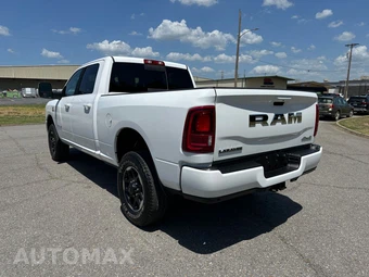 2026 Ram 2500 Laramie Crew Cab Medium Bed - miniatura 8