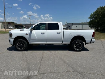 2026 Ram 2500 Laramie Crew Cab Medium Bed - miniatura 9
