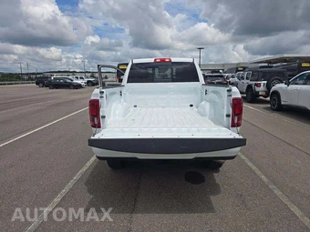 2026 Ram 2500 Laramie Crew Cab Medium Bed - miniatura 14