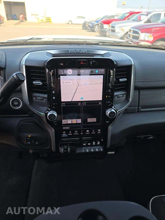 2026 Ram 2500 Laramie Crew Cab Medium Bed – miniatura 7