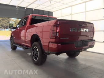 2026 Ram 2500 Laramie Crew Cab Medium Bed - miniatura 2