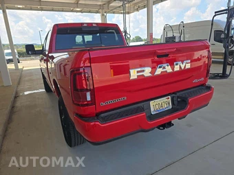 2026 Ram 2500 Laramie Crew Cab Medium Bed - miniatura 2