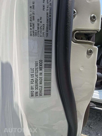 2026 Ram 2500 Laramie Crew Cab Medium Bed – miniatura 2