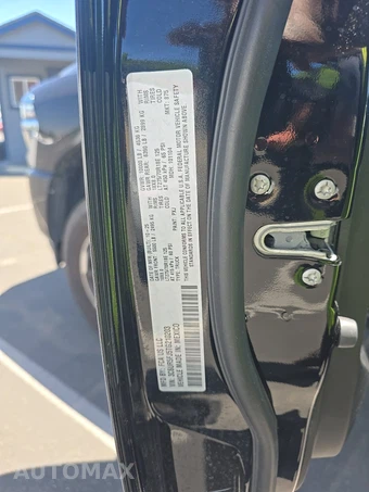 2026 Ram 2500 Laramie Crew Cab Medium Bed – miniatura 14