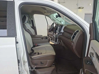 2026 Ram 2500 Laramie Crew Cab Medium Bed – miniatura 18