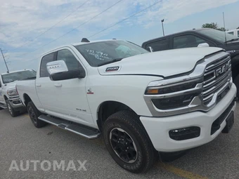 2026 Ram 2500 Laramie Crew Cab Medium Bed - miniatura 3