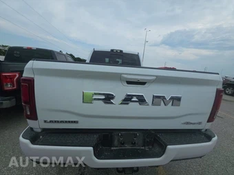 2026 Ram 2500 Laramie Crew Cab Medium Bed - miniatura 5