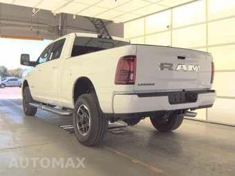 2026 Ram 2500 Laramie Crew Cab Medium Bed – miniatura 6