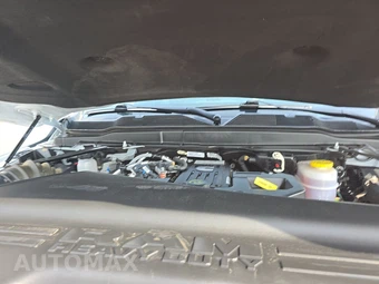 2026 Ram 2500 Laramie Crew Cab Medium Bed - miniatura 15