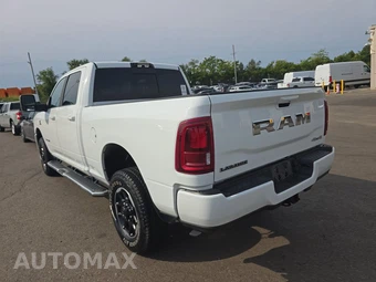 2026 Ram 2500 Laramie Crew Cab Medium Bed - miniatura 6