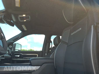 2026 Ram 2500 Laramie Extended Crew Cab Medium Bed – miniatura 17