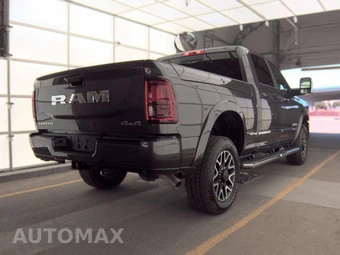 2026 Ram 2500 Limited Crew Cab Medium Bed – miniatura 4