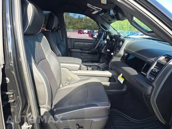 2026 Ram 2500 Limited Extended Crew Cab Medium Bed – miniatura 8
