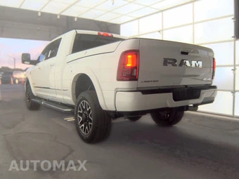 2026 Ram 2500 Limited Extended Crew Cab Medium Bed – miniatura 6