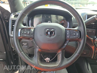 2026 Ram 2500 Limited Extended Crew Cab Medium Bed – miniatura 10