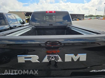 2026 Ram 2500 Limited Extended Crew Cab Medium Bed – miniatura 16