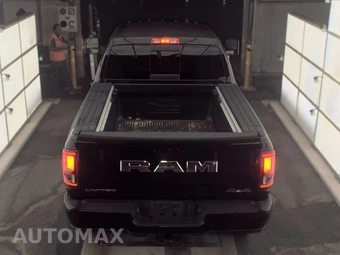 2026 Ram 2500 Limited Extended Crew Cab Medium Bed – miniatura 5