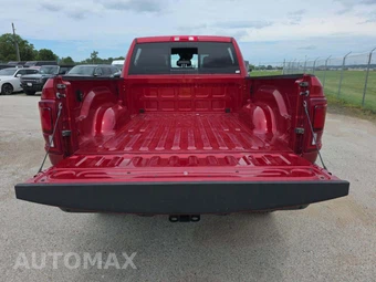 2026 Ram 2500 Power Wagon Crew Cab Medium Bed – miniatura 11