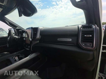 2026 Ram 2500 Power Wagon Crew Cab Medium Bed – miniatura 16