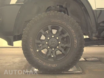 2026 Ram 2500 Power Wagon Crew Cab Medium Bed – miniatura 9