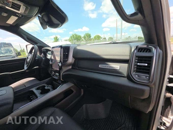 2026 Ram 2500 Power Wagon Crew Cab Medium Bed – miniatura 16