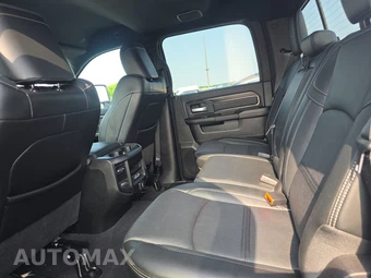 2026 Ram 2500 Power Wagon Crew Cab Medium Bed – miniatura 13