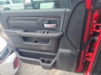 2026 Ram 2500 Power Wagon Crew Cab Medium Bed - miniatura 9