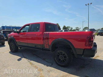 2026 Ram 2500 Power Wagon Crew Cab Medium Bed - miniatura 2
