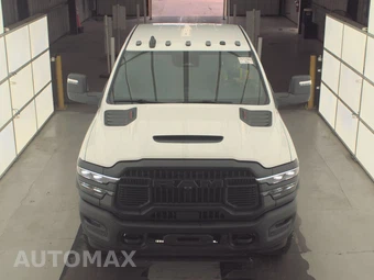 2026 Ram 2500 Power Wagon Crew Cab Medium Bed – miniatura 2