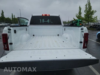 2026 Ram 2500 Power Wagon Crew Cab Medium Bed – miniatura 16