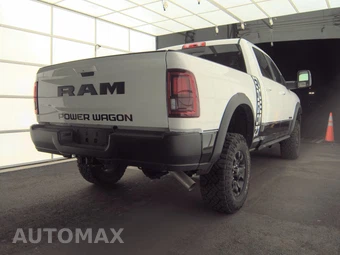 2026 Ram 2500 Power Wagon Crew Cab Medium Bed – miniatura 4