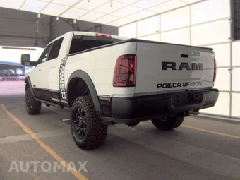 2026 Ram 2500 Power Wagon Crew Cab Medium Bed – miniatura 6