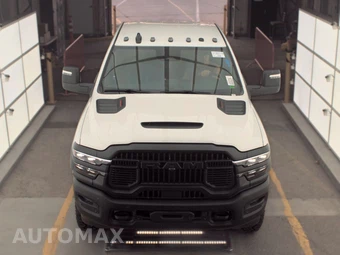 2026 Ram 2500 Power Wagon Crew Cab Medium Bed – miniatura 2