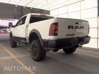 2026 Ram 2500 Power Wagon Crew Cab Medium Bed – miniatura 6