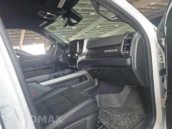 2026 Ram 2500 Power Wagon Crew Cab Medium Bed – miniatura 8