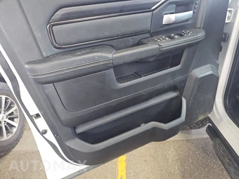 2026 Ram 2500 Power Wagon Crew Cab Medium Bed – miniatura 9