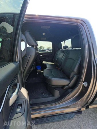 2026 Ram 2500 Power Wagon Crew Cab Medium Bed – miniatura 10