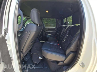 2026 Ram 2500 Rebel Crew Cab Medium Bed - miniatura 10