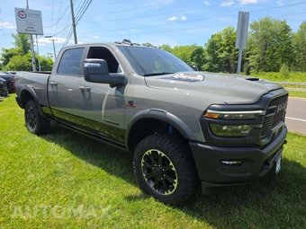 2026 Ram 2500 Rebel Crew Cab Medium Bed – miniatura 4