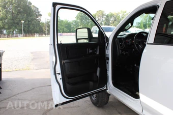 2026 Ram 2500 Tradesman Crew Cab Long Bed - miniatura 16