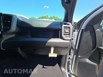 2026 Ram 2500 Tradesman Crew Cab Medium Bed – miniatura 19