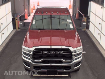 2026 Ram 2500 Tradesman Crew Cab Medium Bed – miniatura 2