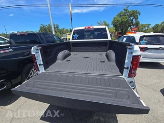 2026 Ram 2500 Tradesman Crew Cab Medium Bed - miniatura 14
