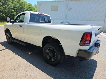 2026 Ram 2500 Tradesman Regular Cab Long Bed – miniatura 2