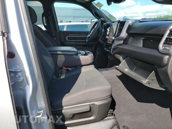 2026 Ram 3500 Big Horn Crew Cab Medium Bed - miniatura 8